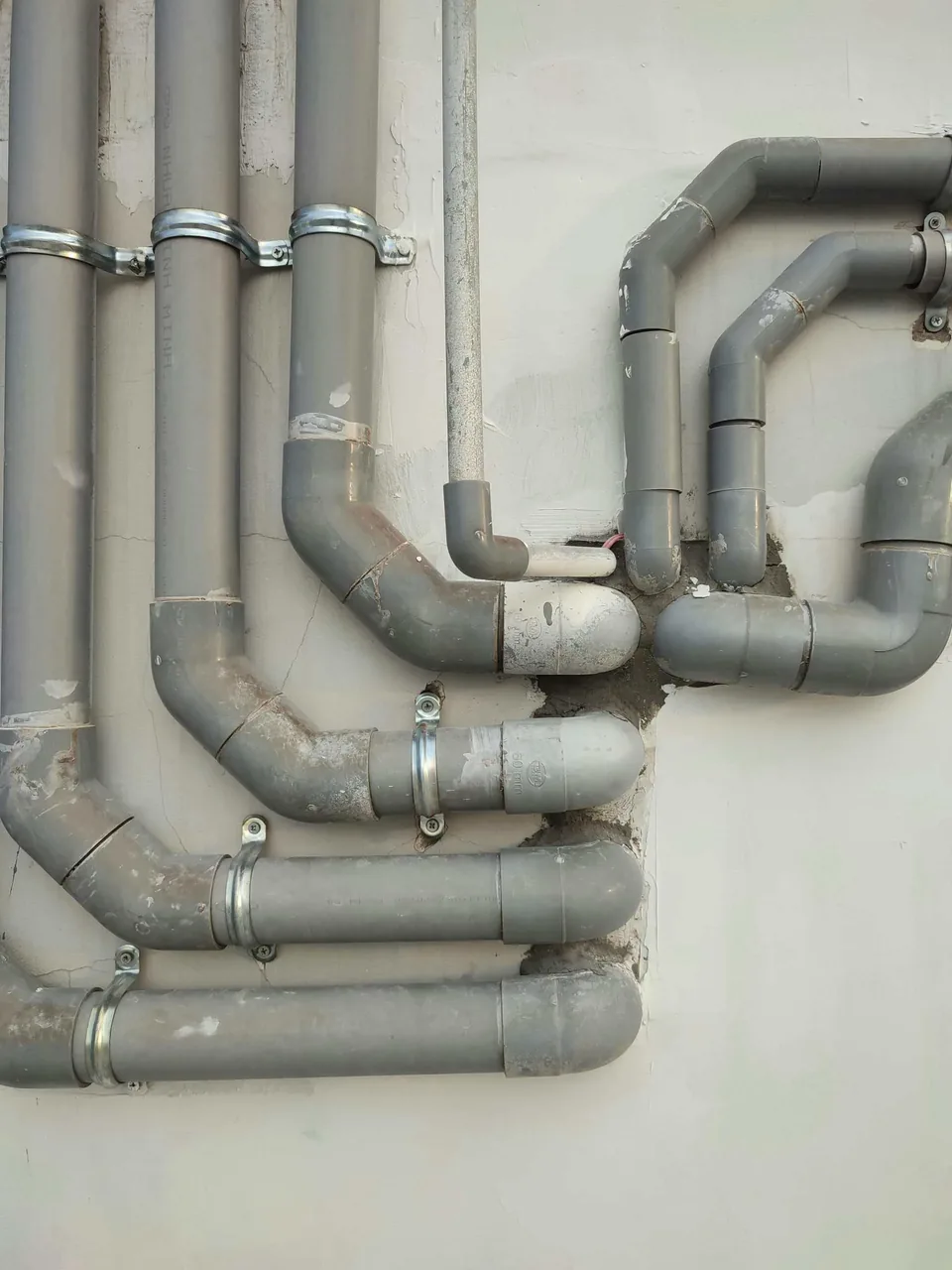 Planificación y visita técnica para instalación de fontanería en Gijón